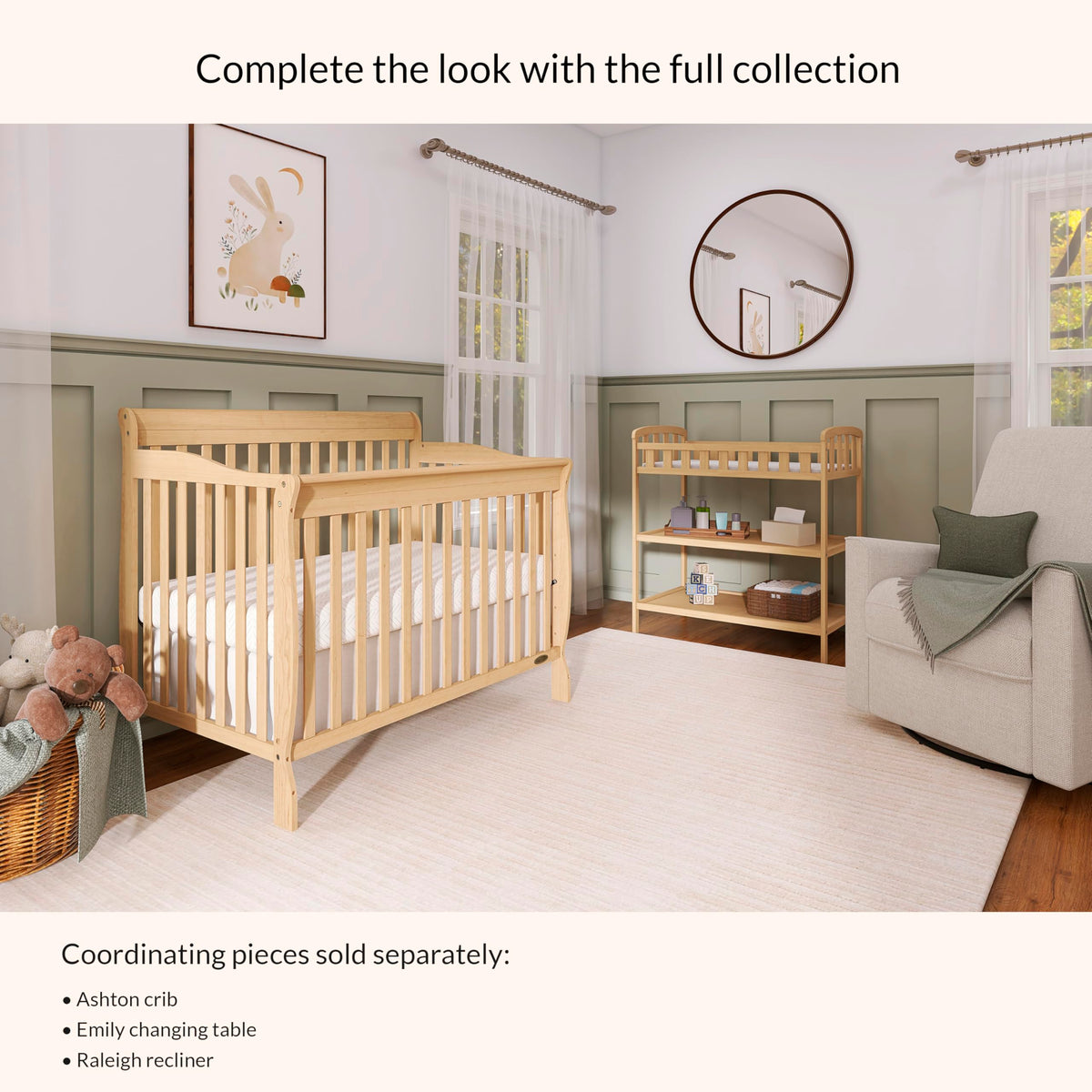 Compact Portable Pinewood Changing Table with Safety Rails S564854